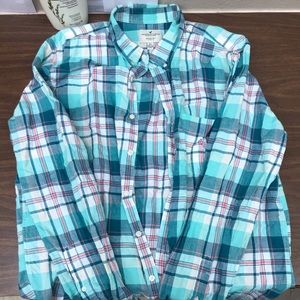 American eagle button up plaid